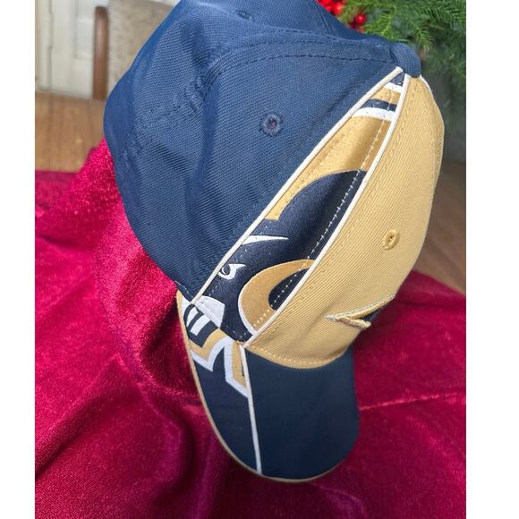 Vtg Reebok NFL St Louis Rams Logo Throwback S/M Fitted Hat
Blue Gold - Picture 4 of 8